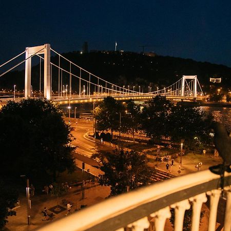 Budapest Riverfront Suite Exteriör bild