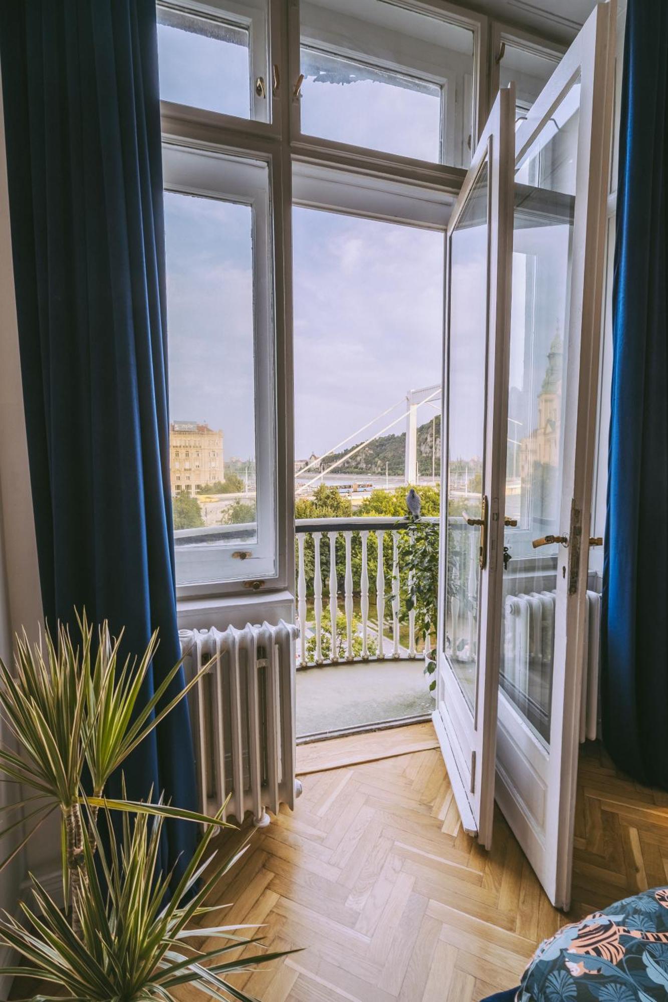 Budapest Riverfront Suite Exteriör bild
